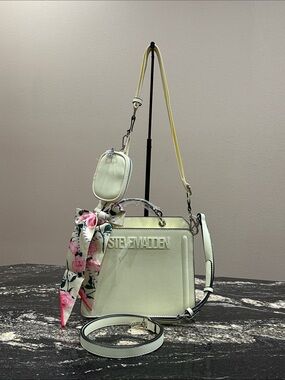 NWT Steve Madden🌼Satchel